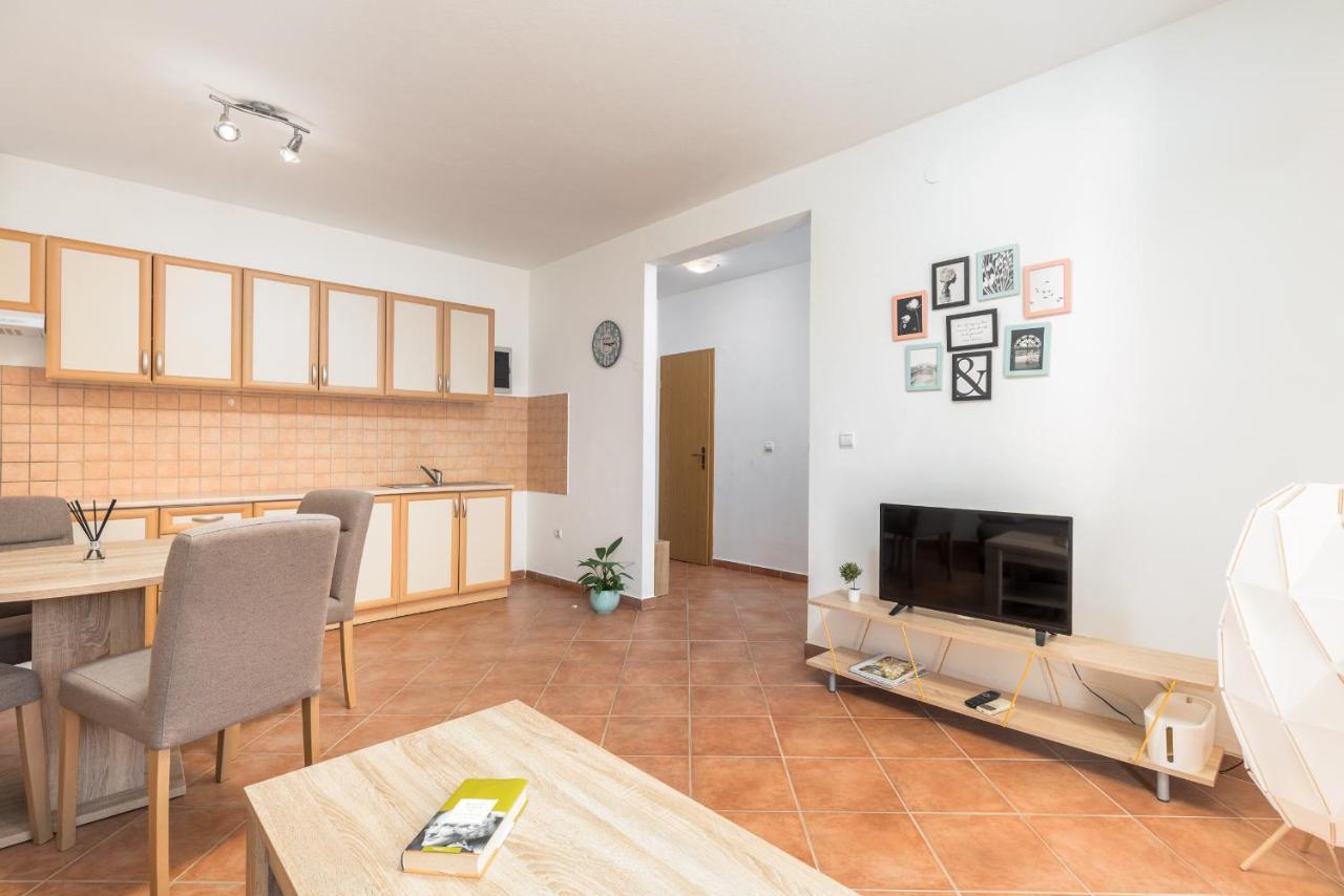Cozy Little Place In Amazing Istria Apartament